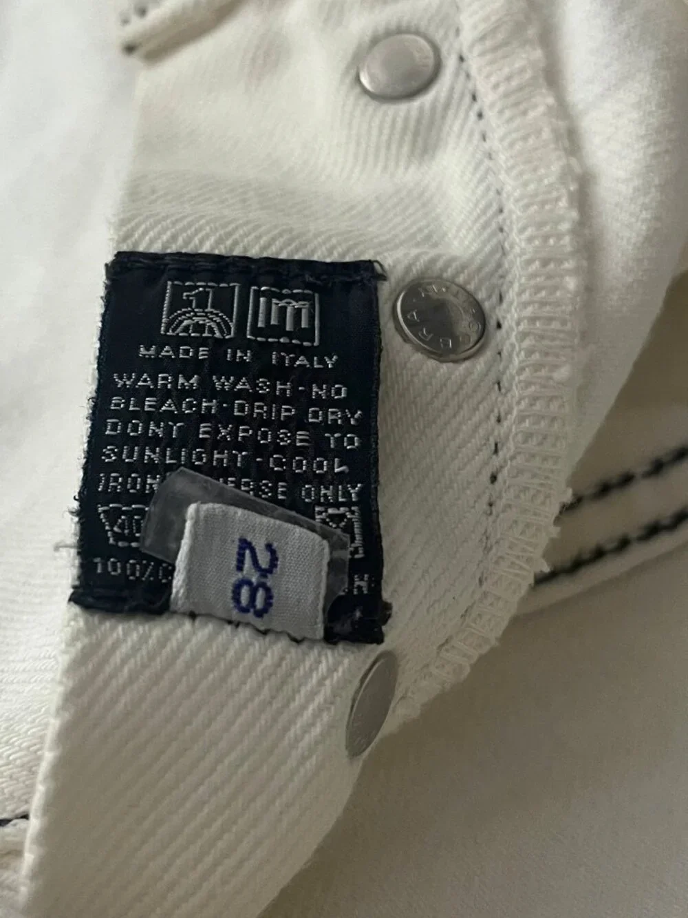 Valentino, W28XL30